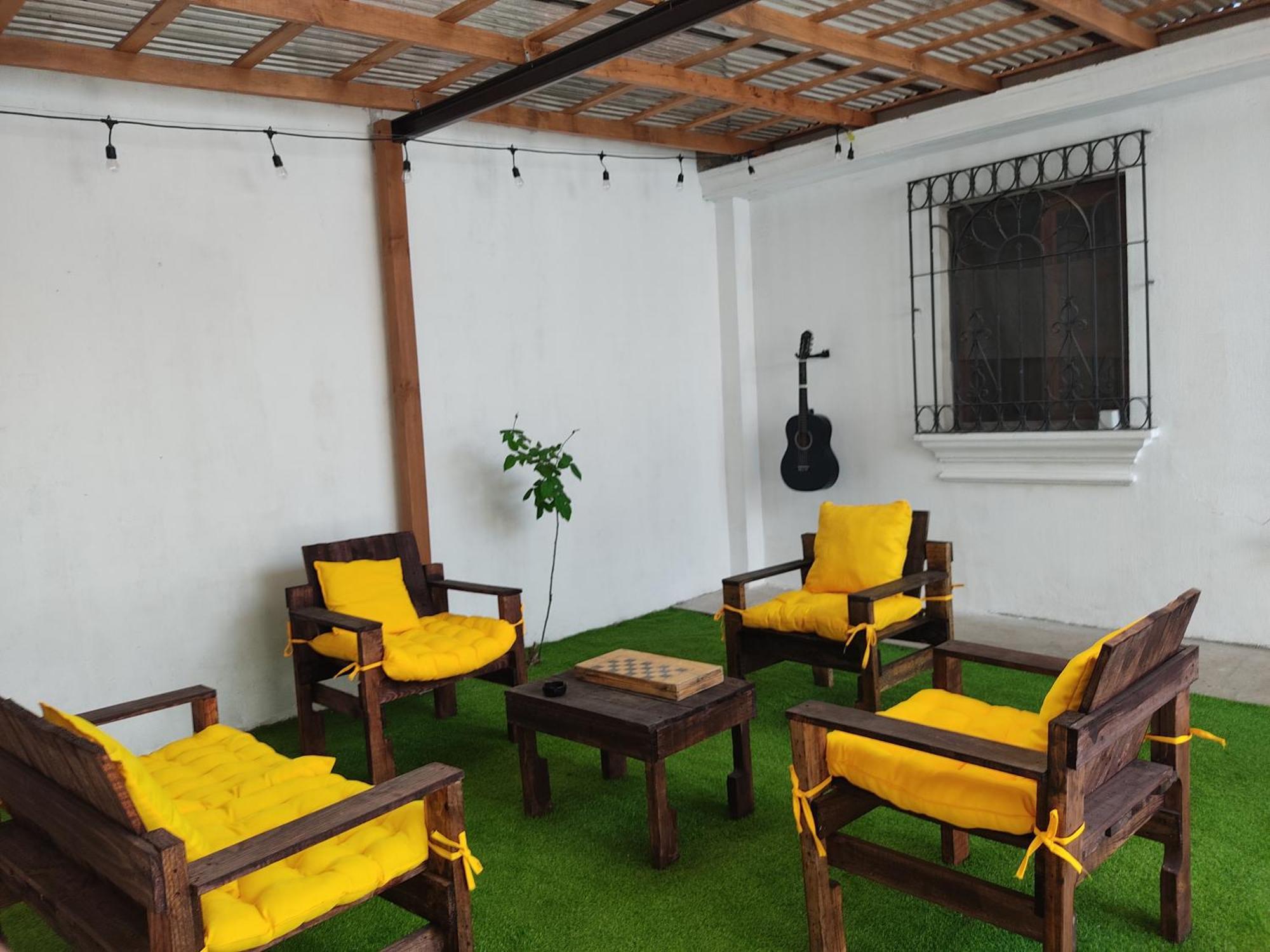 Blue Moon Hostel Antigua Ngoại thất bức ảnh