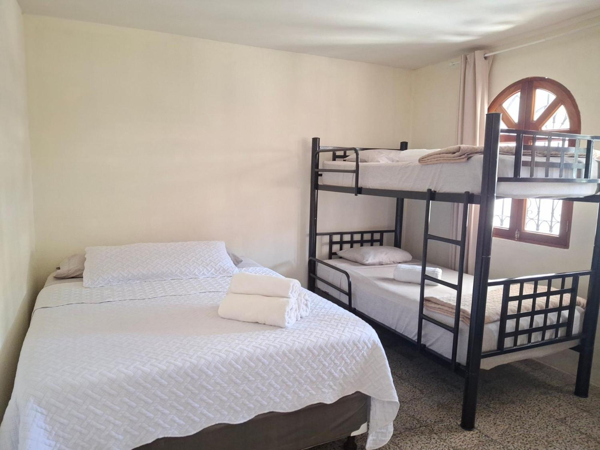 Blue Moon Hostel Antigua Ngoại thất bức ảnh
